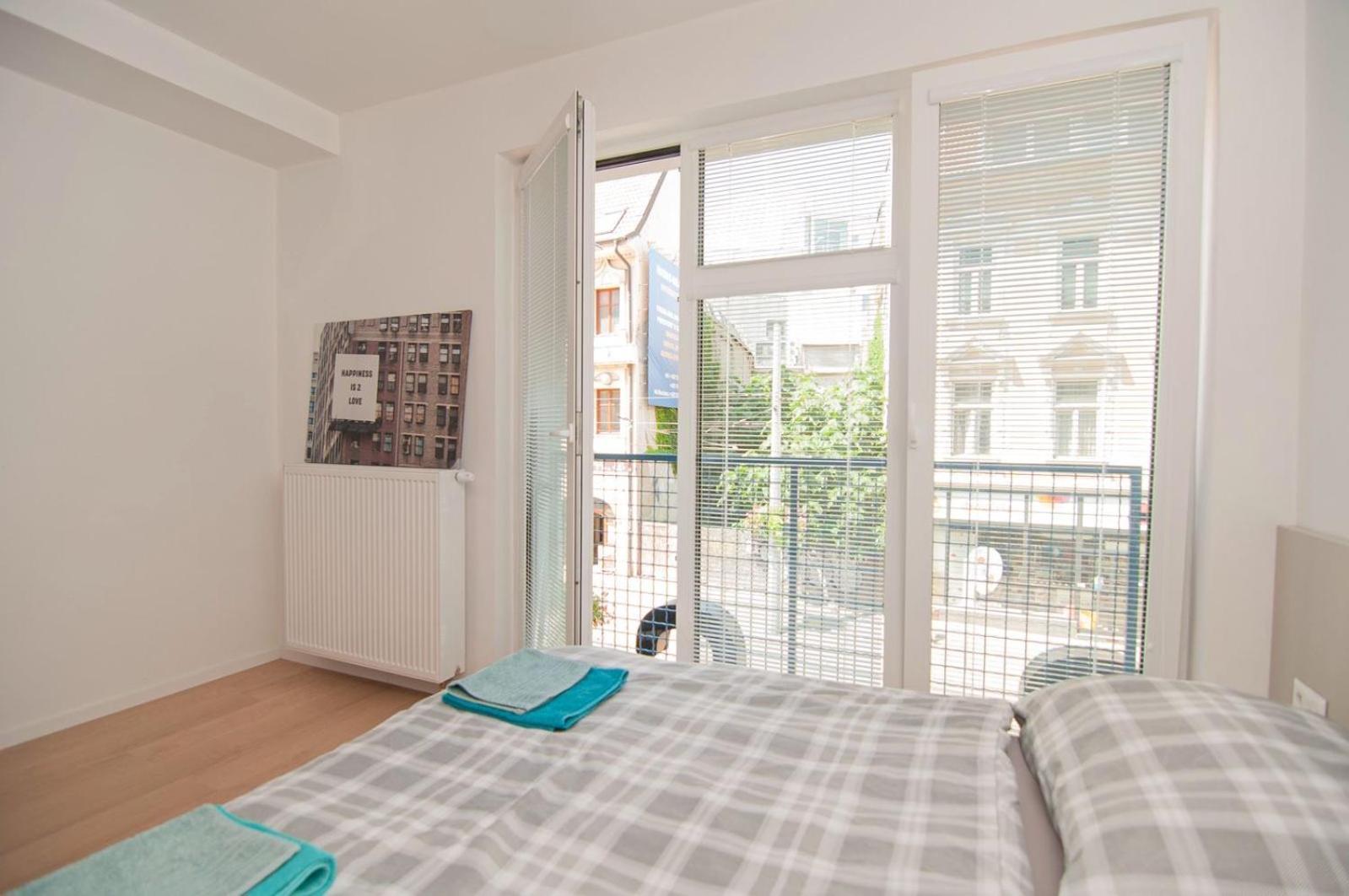 Beautiful Apartment In The City Center Pozsony Kültér fotó